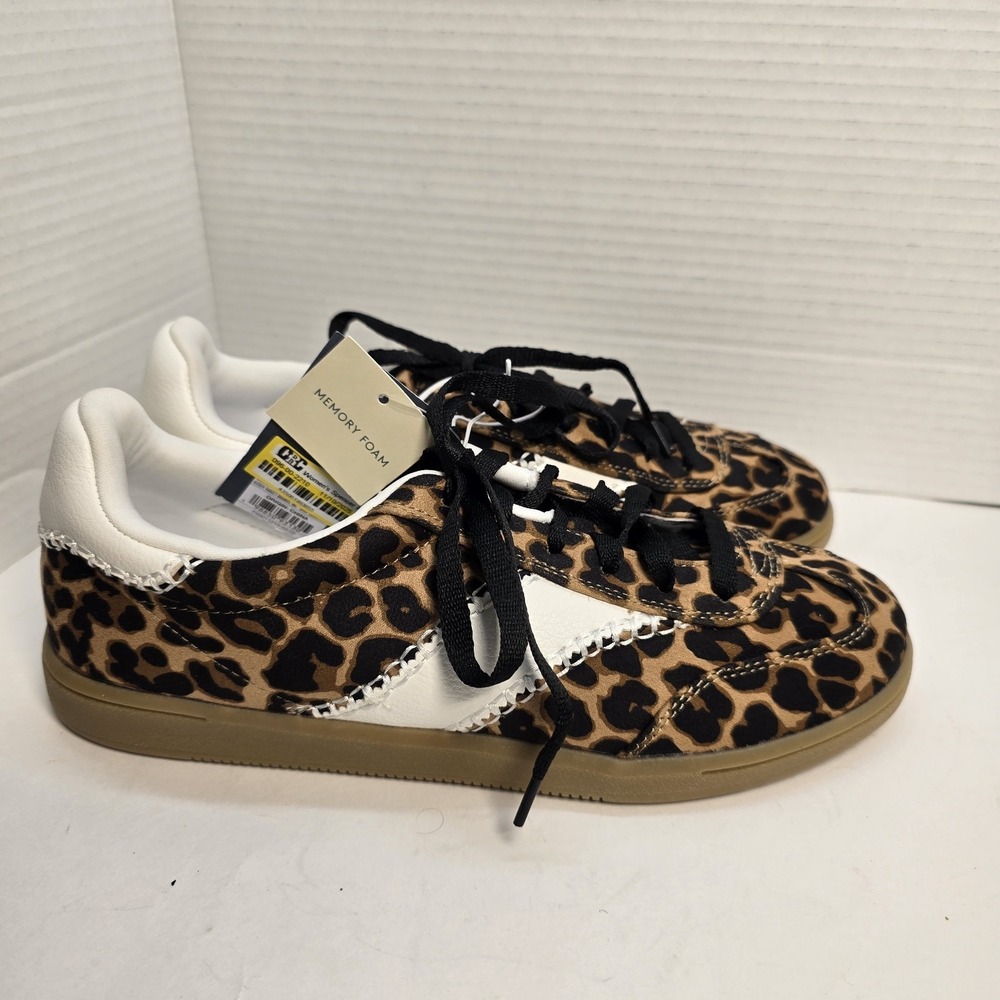 Women's Spencer Fashion Sneakers Memory Foam Lace Up Low Top Size 9‎ NWT - Picture 2 of 7